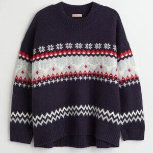H&M womens vintage pattern holiday print oversized crewneck thick sweater